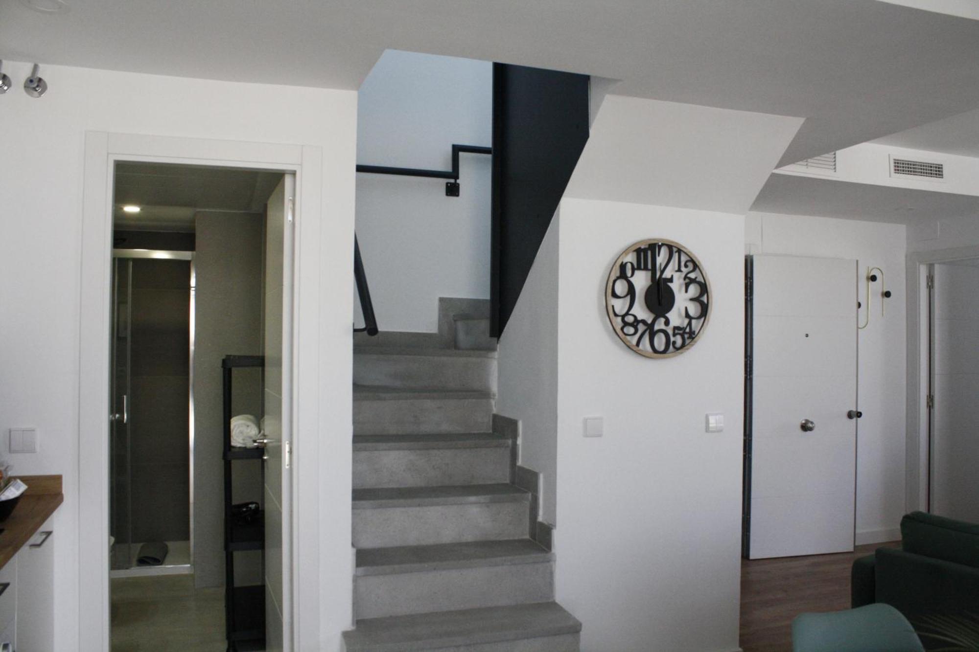 Madrid Urban Suites- Nuevo Apartahotel-7 Apartaments Boutique Full Equiped Exteriör bild